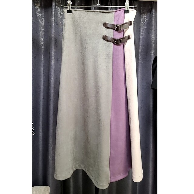 clear(クリア)のクリア　配色フレアスカート レディースのスカート(ロングスカート)の商品写真