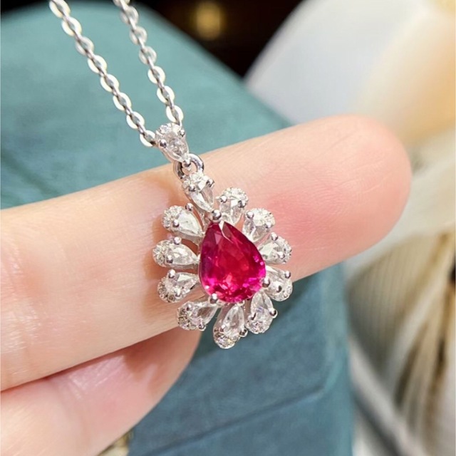 気質アップ ペンダントトップ ダイヤモンド ルビー 天然 1.1ct ¥ k18 ...