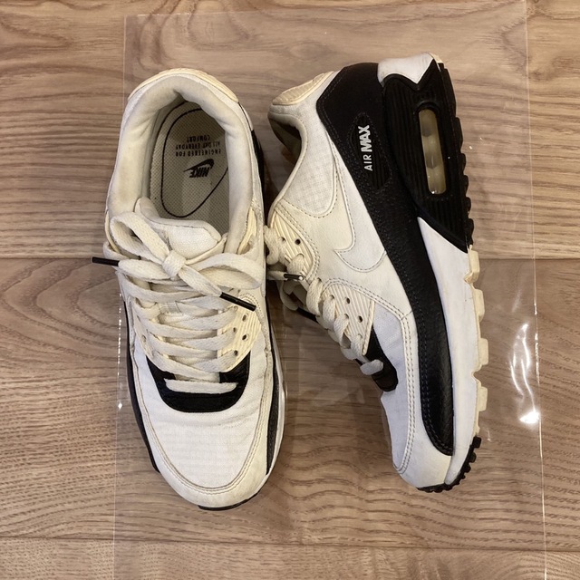 NIKE AIR MAX 90 ペールアイボリー 23.5㎝ - スニーカー