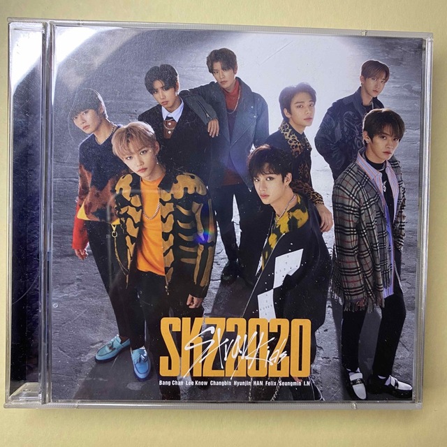 Stray Kids(ストレイキッズ)のstraykids skz2020 CD エンタメ/ホビーのCD(K-POP/アジア)の商品写真