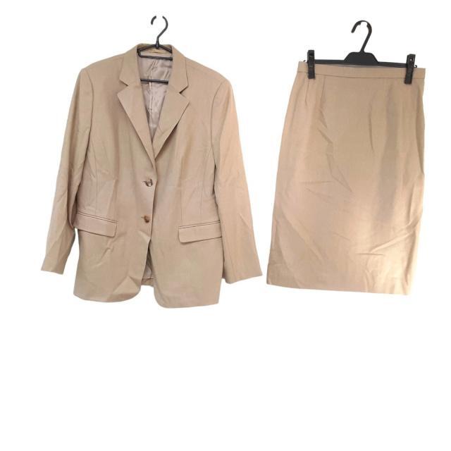 バーバリーロンドン スカートスーツ美品フォーマル/ドレス