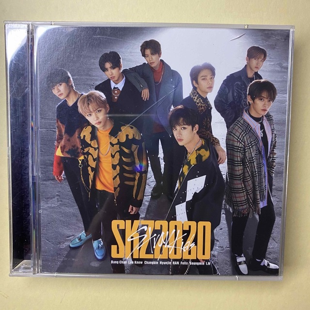 Stray Kids(ストレイキッズ)のstraykids skz020 cd エンタメ/ホビーのCD(K-POP/アジア)の商品写真