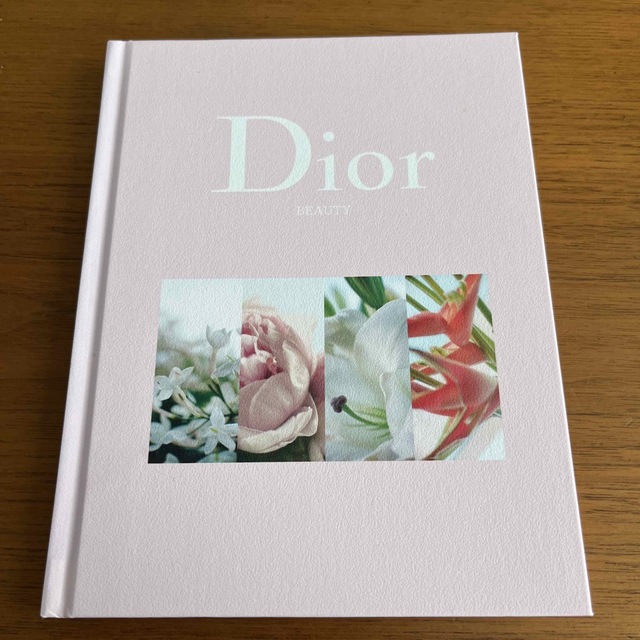 Christian Dior(クリスチャンディオール)のDior 付録ノート エンタメ/ホビーのコレクション(ノベルティグッズ)の商品写真