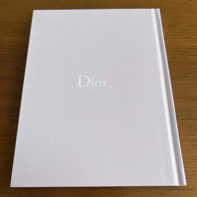 Christian Dior(クリスチャンディオール)のDior 付録ノート エンタメ/ホビーのコレクション(ノベルティグッズ)の商品写真