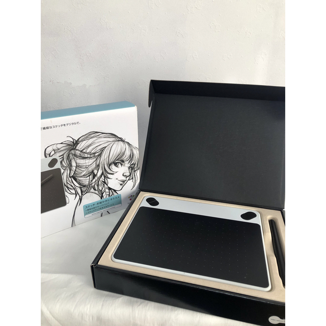 Wacom(ワコム)のINTUOS DRAW ペンタブレット ペンモデル スマホ/家電/カメラのPC/タブレット(タブレット)の商品写真