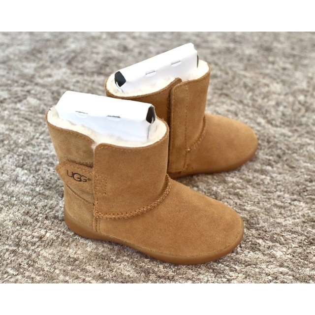 UGG(アグ)の【UGG/アグ】ブーツ キッズ(14.5cm)KEELAN キーラン キッズ/ベビー/マタニティのベビー靴/シューズ(~14cm)(ブーツ)の商品写真