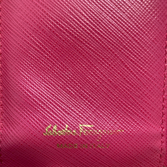 Salvatore Ferragamo(サルヴァトーレフェラガモ)のフェラガモ　 レディースのファッション小物(財布)の商品写真