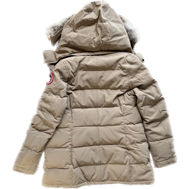 CANADA GOOSE(カナダグース)の【こゆこは様用】【美品】ダウンジャケット　カナダグース　2301JL レディースのジャケット/アウター(ダウンジャケット)の商品写真