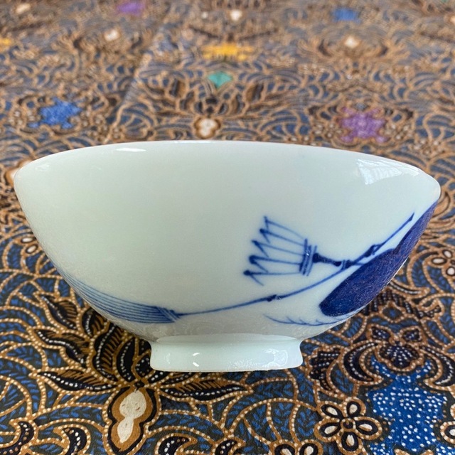 昭和レトロ　中古　上級手書き　染付　ご飯茶碗　デザイン抜群　２個