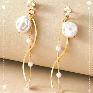 《新品》ラインストーン☆パール デコレーションピアス☆(ピアス)