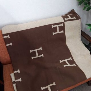 エルメス(Hermes)のHERMES エルメス　毛布　プレード アヴァロン　ブランケット(毛布)