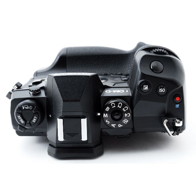 ほぼ新品】オリンパス OLYMPUS OM-D E-M1X 《ショット数少》 カメラ