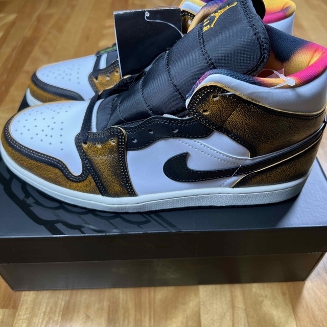 Nike Air Jordan 1 Mid "Wear Away"