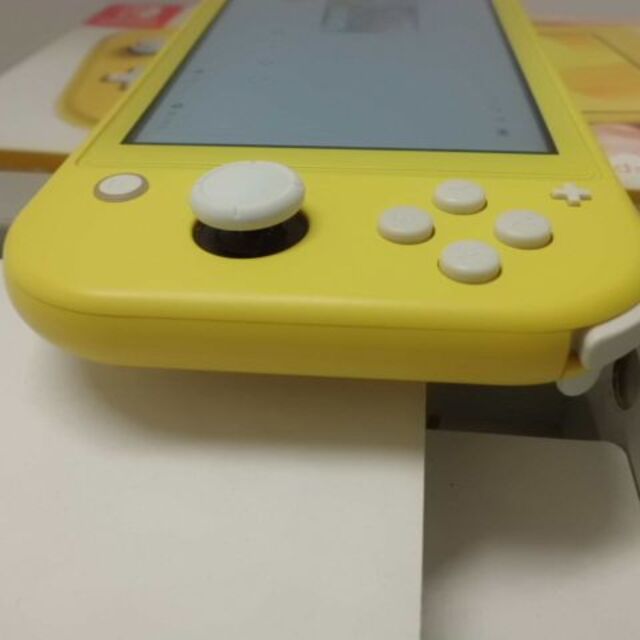 Nintendo Switch Lite Yellow 任天堂スイッチライト