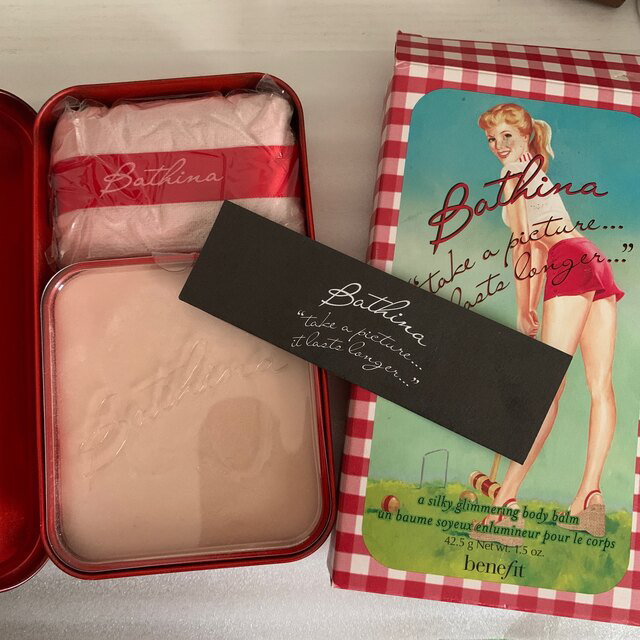 Benefit(ベネフィット)のベネフィット　ボディーバーム コスメ/美容のボディケア(ボディクリーム)の商品写真