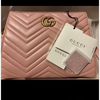 グッチ(Gucci)のGUCCI マーモント ハンドバッグ(ハンドバッグ)