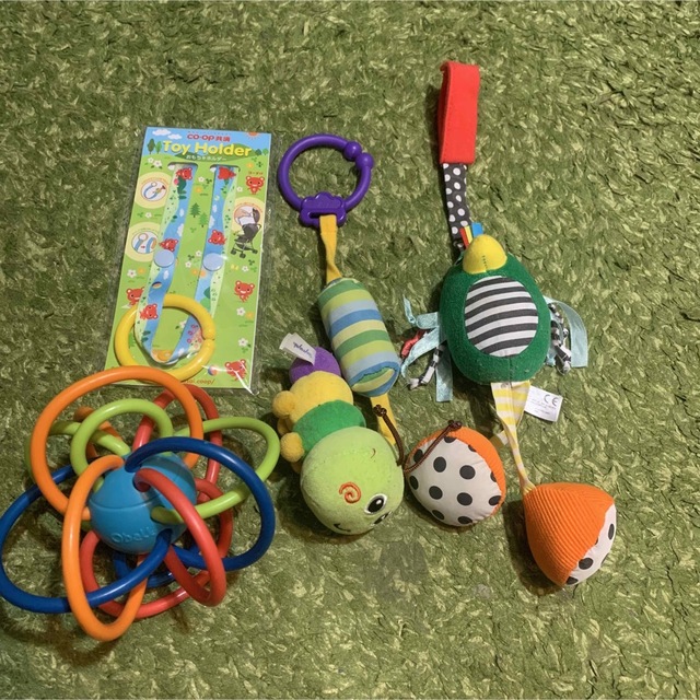 Sassy(サッシー)の赤ちゃんおもちゃ、ガラガラ、オーバル、おもちゃフォルダー キッズ/ベビー/マタニティのおもちゃ(がらがら/ラトル)の商品写真