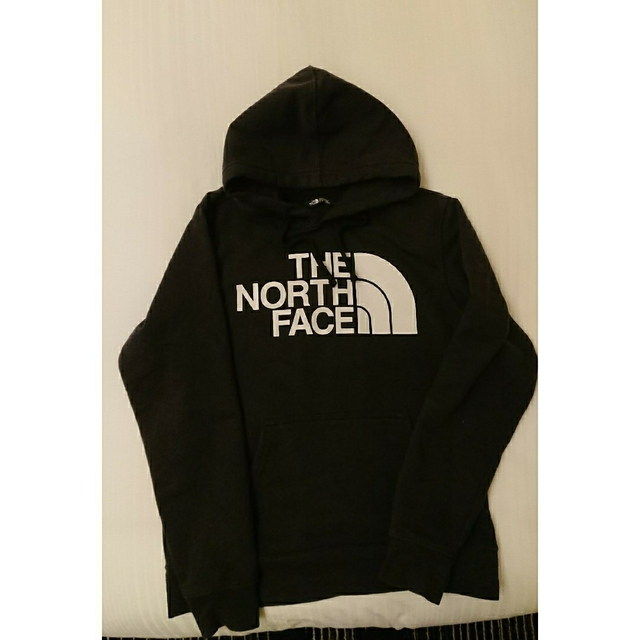 THE NORTH FACE（ザ・ノース・フェイス）パーカー