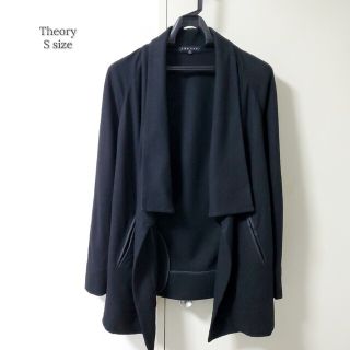 セオリー(theory)の美品♪Theory セオリー ウール ポンチョ ガウンコート ブラック(ガウンコート)