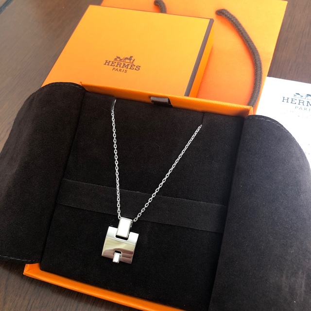 HERMES アイリーンネックレス　エルメス　アイボリー