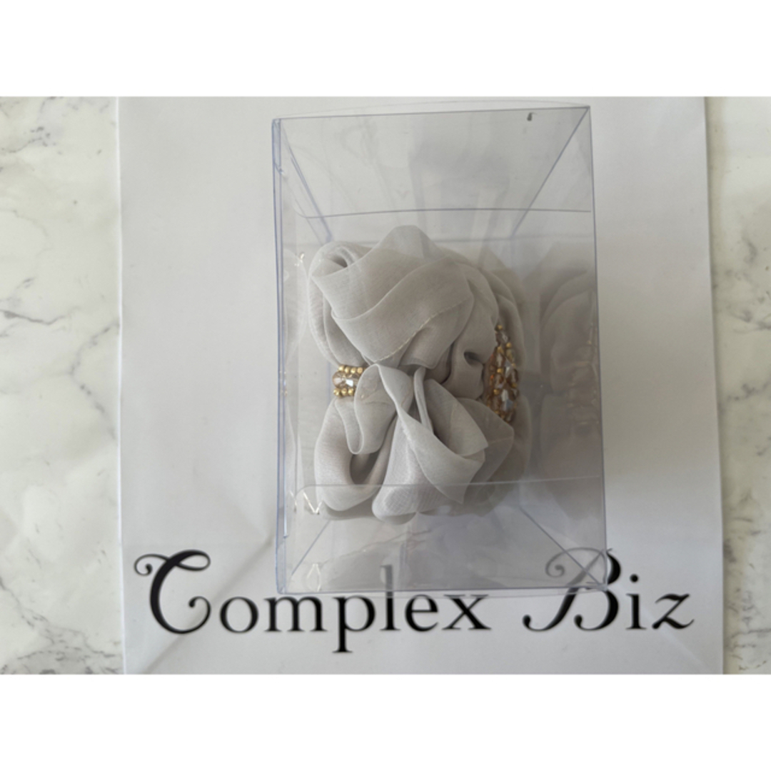 Complex Biz(コンプレックスビズ)のコンプレックスビズ  新品未使用　イージーコーム　18足　巾着袋付き　グレー レディースのヘアアクセサリー(その他)の商品写真