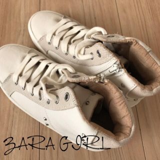 ザラキッズ(ZARA KIDS)の未使用☆ZARA ちょいスタッズのスニーカー 21.5(スニーカー)