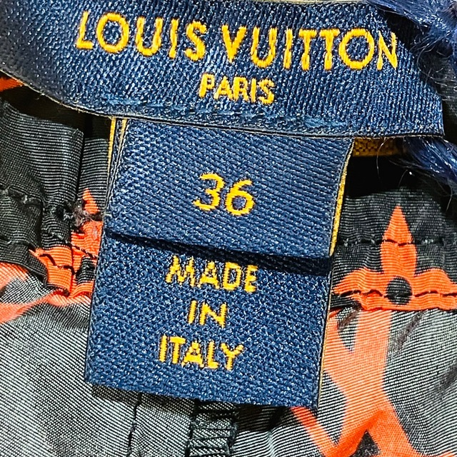 海外店舗 - 未使用タグ付き LOUIS VUITTON ルイヴィトン ナイロン 赤