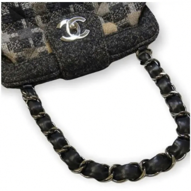 CHANEL(シャネル)のCHANEL ツイードバッグ　チェーンショルダー　シャネル　バッグ レディースのバッグ(ショルダーバッグ)の商品写真