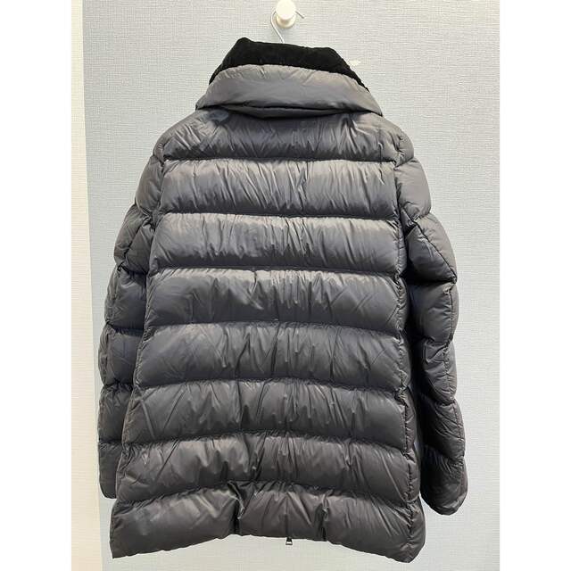 断捨離中様専用ページモンクレール ダウンジャケット MONCLER 衿裏