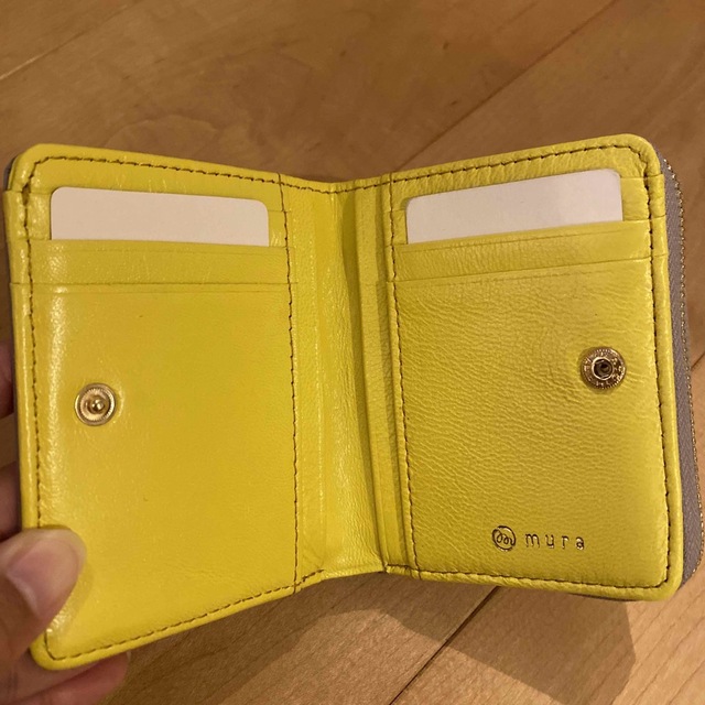 MURA(ムラ)のツートンカラー サフィアーノ&ゴートレザー ラウンドファスナー 二つ折り財布 レディースのファッション小物(財布)の商品写真