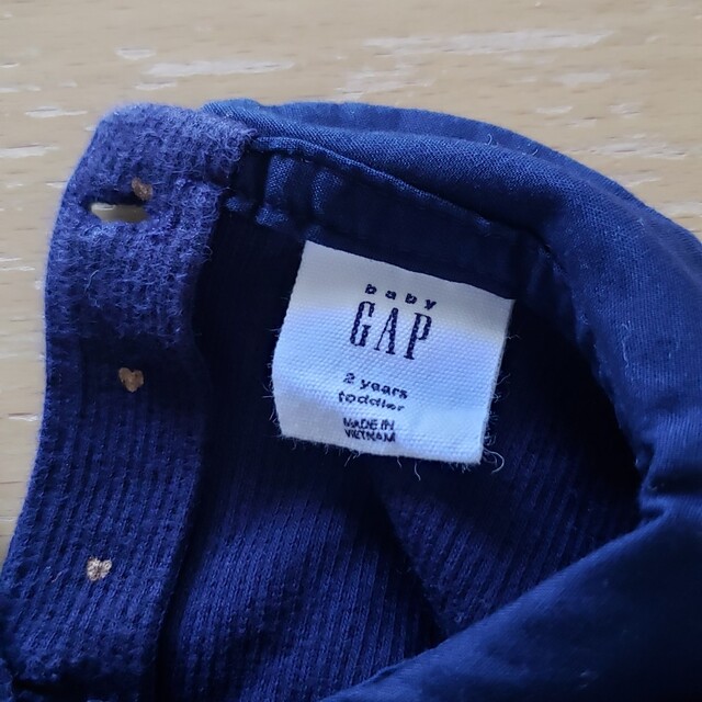 babyGAP(ベビーギャップ)の2枚セット＊ baby GAP 90~95cm ネイビー ロンT キッズ/ベビー/マタニティのキッズ服女の子用(90cm~)(Tシャツ/カットソー)の商品写真