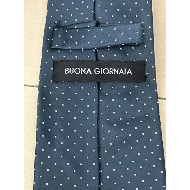 ネクタイ 3本セット　INED,MARIO VALENTINO,bouna メンズのファッション小物(ネクタイ)の商品写真