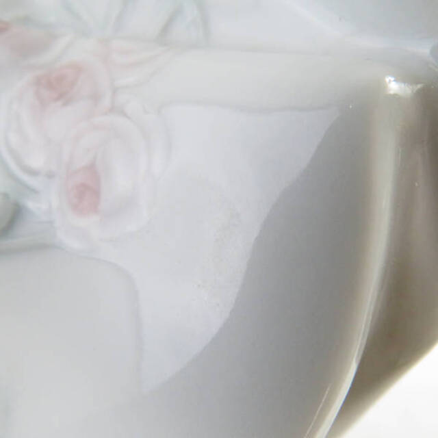 LLADRO リヤドロ #6921「素敵な宝物」 フィギュリン 1点 陶器 LLADRO リヤドロ #6921「素敵な宝物」 フィギュリン 1点 陶器