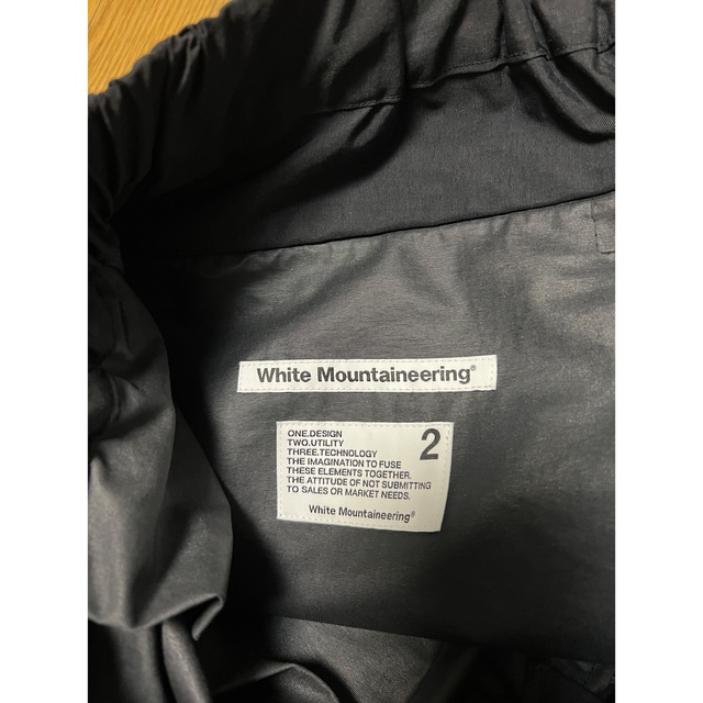 WHITE MOUNTAINEERING(ホワイトマウンテニアリング)のWhite Mountaineering® ナイロンパンツ メンズのパンツ(その他)の商品写真
