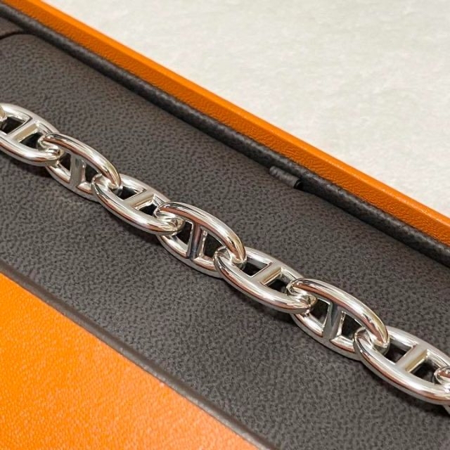 Hermes(エルメス)の新品未使用　エルメス　シェーヌダンクル　GM　13コマ　シルバー　ブレスレット メンズのアクセサリー(ブレスレット)の商品写真