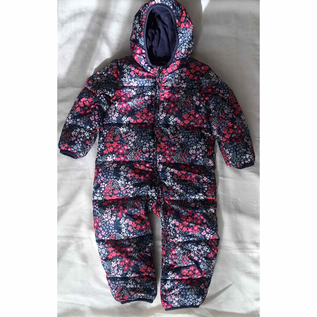 babyGAP(ベビーギャップ)のbaby GAP  90 花柄　女の子 キッズ/ベビー/マタニティのキッズ服女の子用(90cm~)(ジャケット/上着)の商品写真