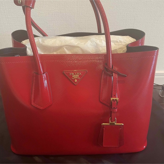 売り切れ必至! PRADA サフィアーノトートバッグ 【超美品】プラダ