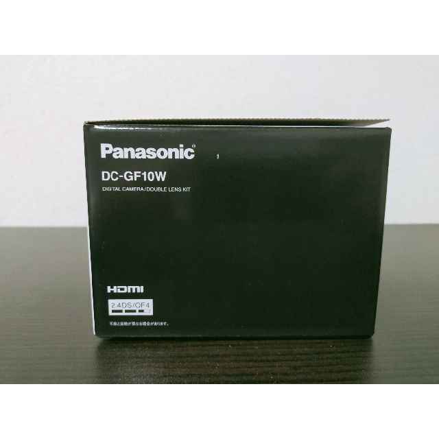 Panasonic(パナソニック)のPanasonic LUMIX DC-GF10W-W スマホ/家電/カメラのカメラ(ミラーレス一眼)の商品写真