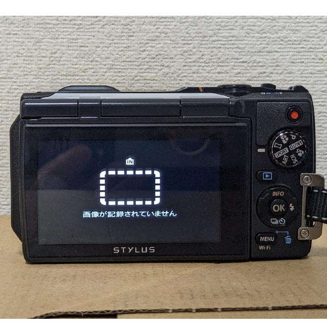 OLYMPUS(オリンパス)のOLYMPUS オリンパス TG TG-860 WHITE スマホ/家電/カメラのカメラ(コンパクトデジタルカメラ)の商品写真