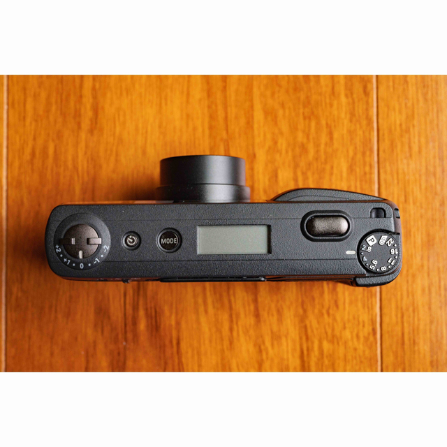 RICOH(リコー)の【完動美品】リコー RICOH GR1v GR ブラック スマホ/家電/カメラのカメラ(フィルムカメラ)の商品写真