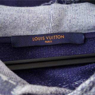 LOUIS VUITTON - LOUIS VUITTON バンダナ 半袖 パーカーの通販 by ...