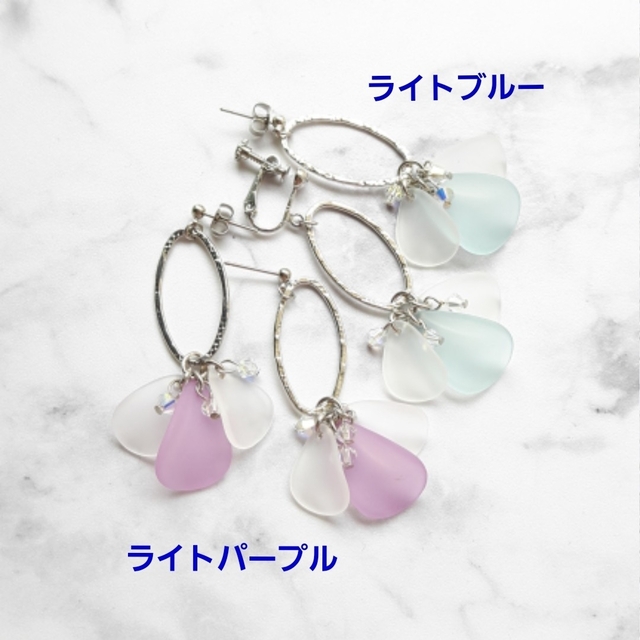 SWAROVSKI(スワロフスキー)のNo.46 シルバーオーバルリング×花びら　ピアス/イヤリング ハンドメイドのアクセサリー(ピアス)の商品写真