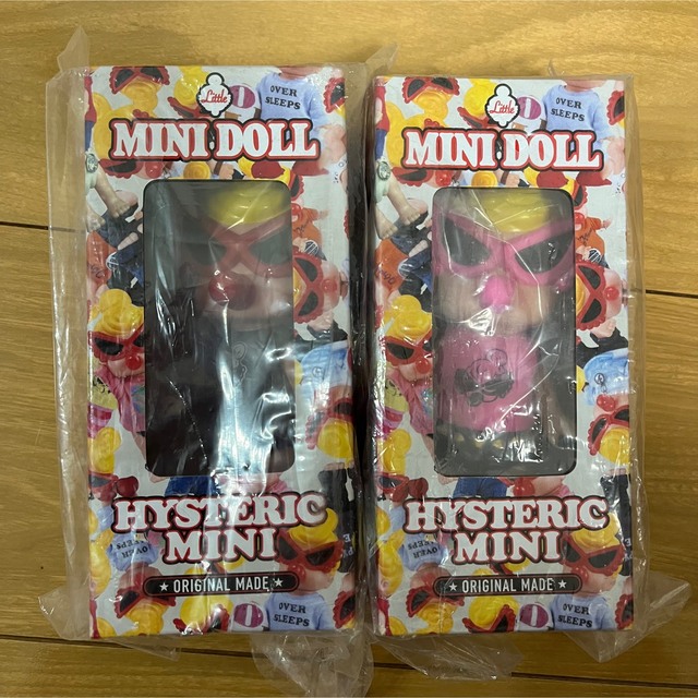 HYSTERIC MINI(ヒステリックミニ)のヤッシー様専用☆新品未開封✨ヒステリックミニ　ドール　ノベルティ　ピンク　黒 キッズ/ベビー/マタニティのキッズ/ベビー/マタニティ その他(その他)の商品写真