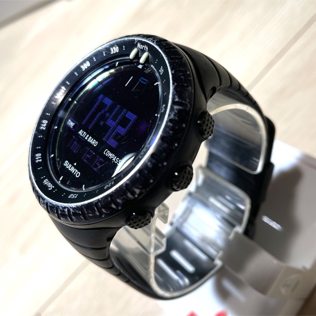 SUUNTO(スント)のsuunto core BLACK 腕時計 メンズの時計(腕時計(デジタル))の商品写真