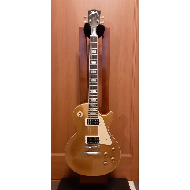 Gibson(ギブソン)のGibson Les Paul Classic BG 2001 Gold Top 楽器のギター(エレキギター)の商品写真