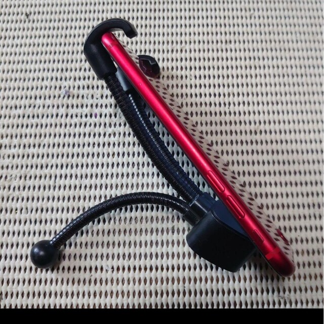 完動品フリー液晶無傷プロダクトレッドau判定○