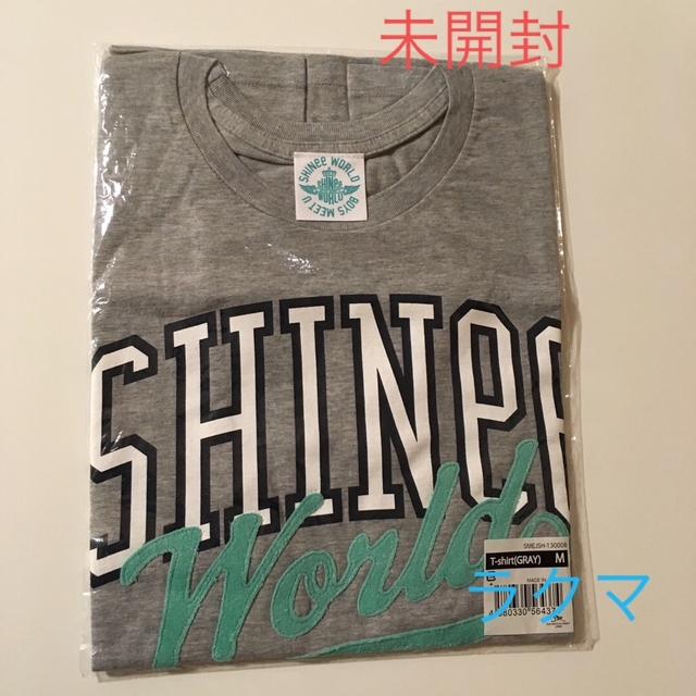SHINee(シャイニー)のSHINee Tシャツ　未開封　Mサイズ エンタメ/ホビーのタレントグッズ(アイドルグッズ)の商品写真
