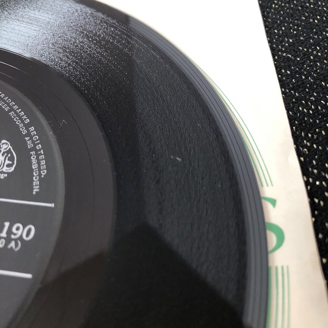 フランク永井　おまえに　妻を恋うる唄　レコード盤 エンタメ/ホビーのCD(ポップス/ロック(邦楽))の商品写真