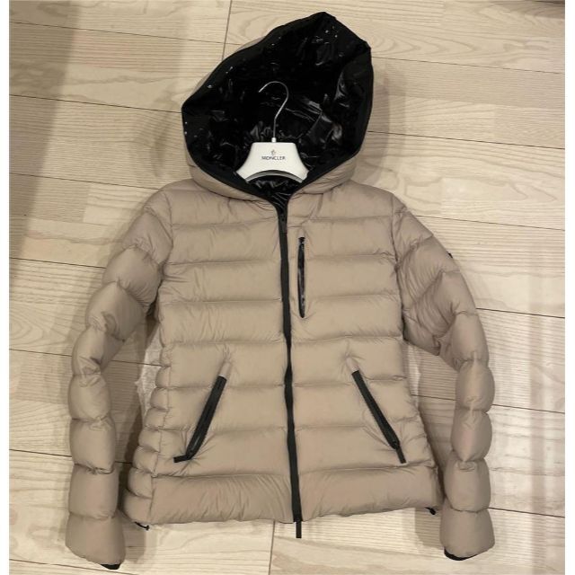 全商品オープニング価格 特別価格】 MONCLER - モンクレール HERBE