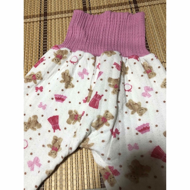 しまむら(シマムラ)のテディベア柄　パジャマ長袖90 キッズ/ベビー/マタニティのキッズ服女の子用(90cm~)(パジャマ)の商品写真